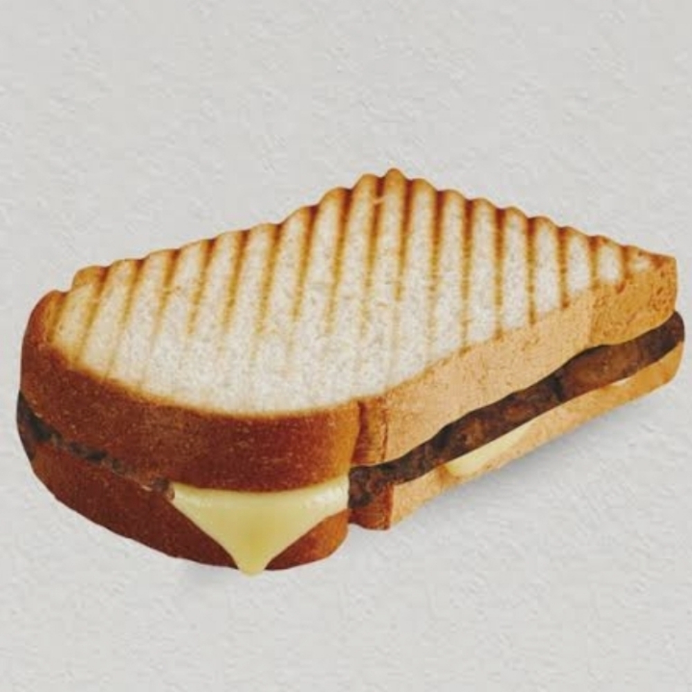 Tost kavurma kaşarlı
