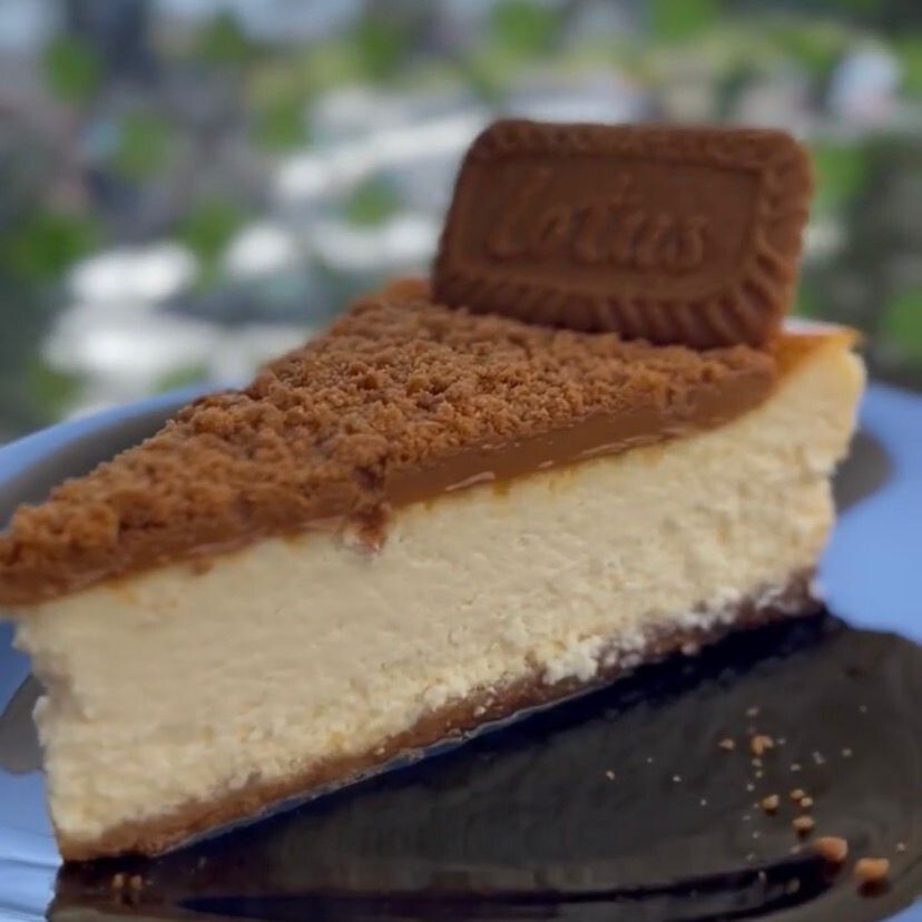 Lotus Cheesecake (8-10 Kişilik)
