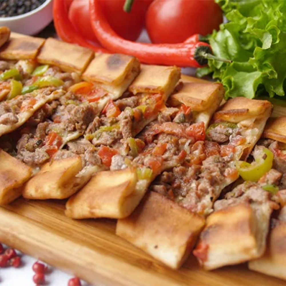 Kuşbaşılı Pide