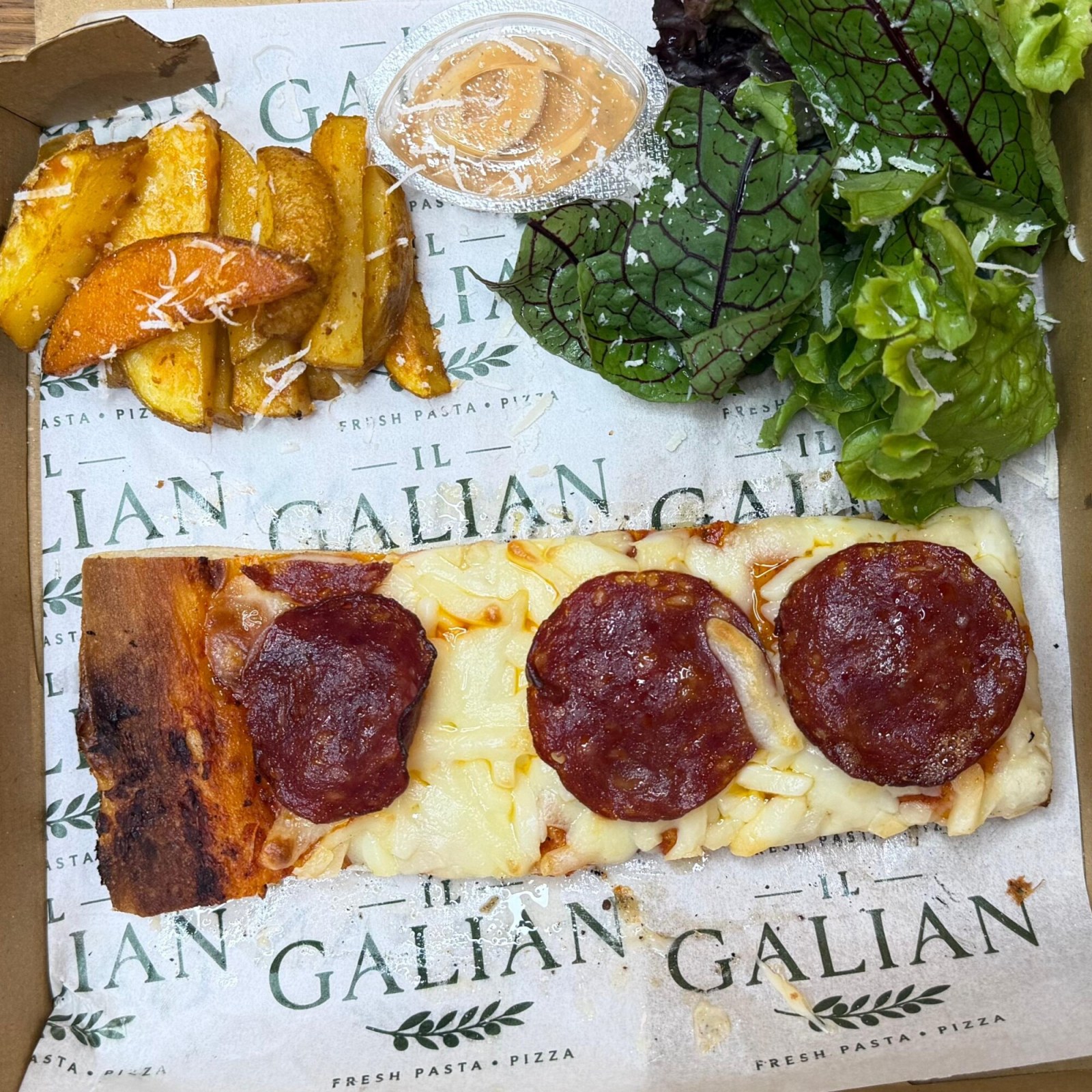 Pizza Peperoni