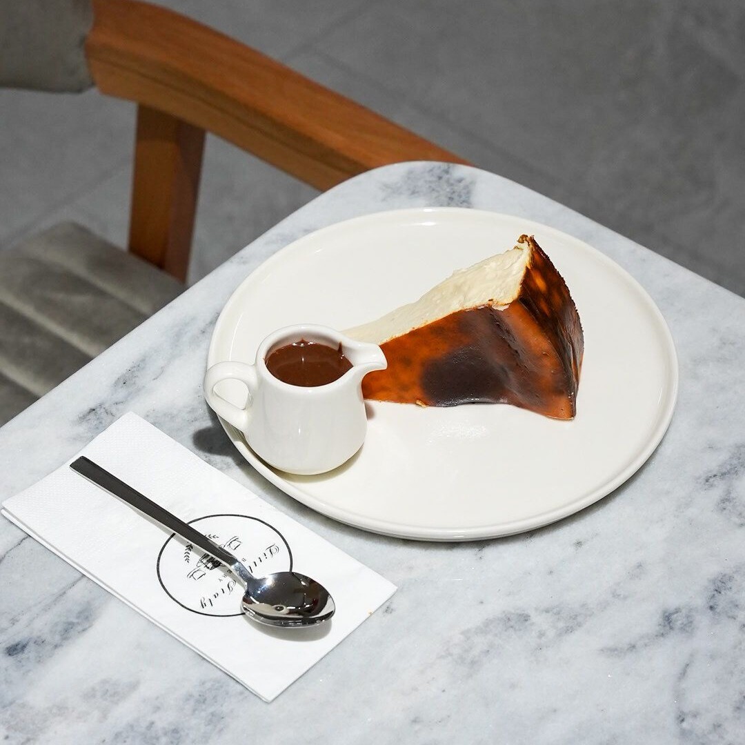 San Sebastian Cheesecake