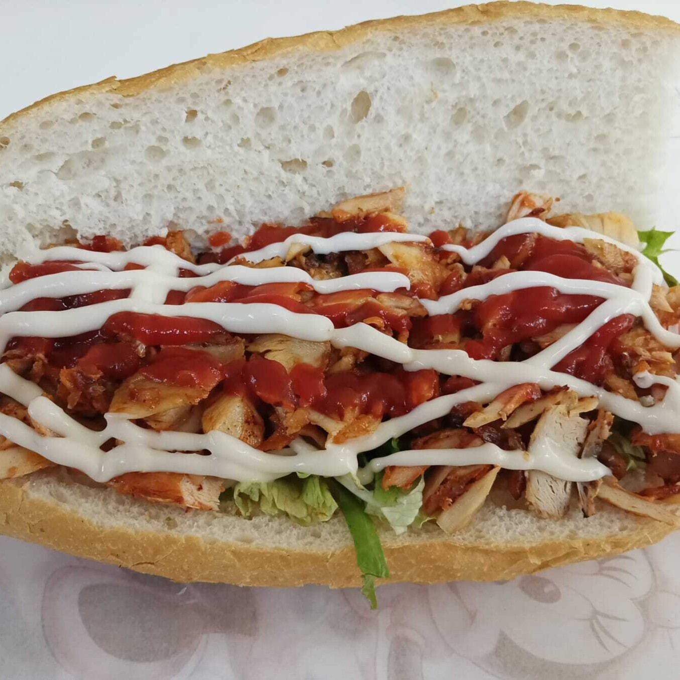 3/4 Ekmek Arası Tavuk Döner + Ayran (20 cl)