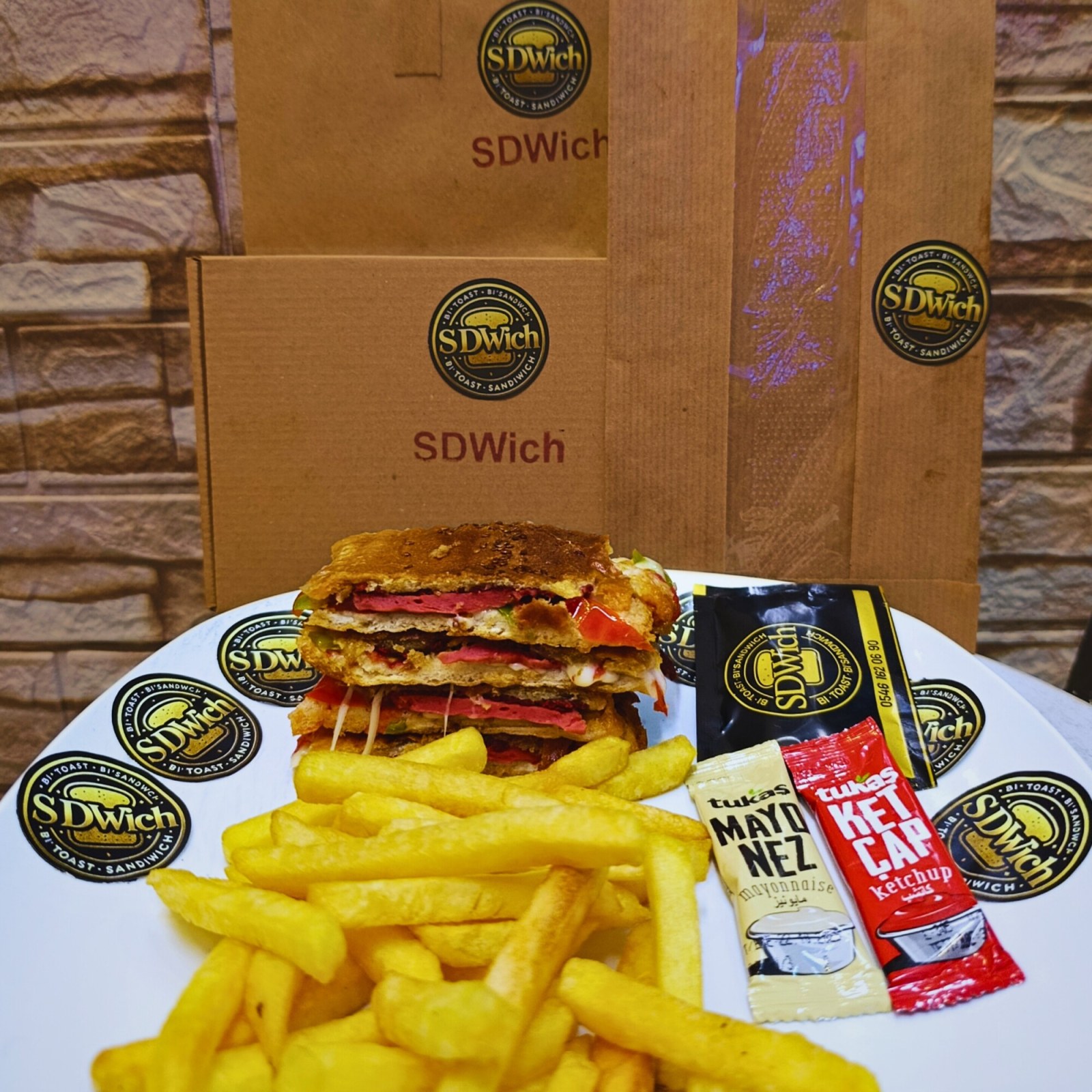 Kaşarlı Tost& Patates Kızartması
