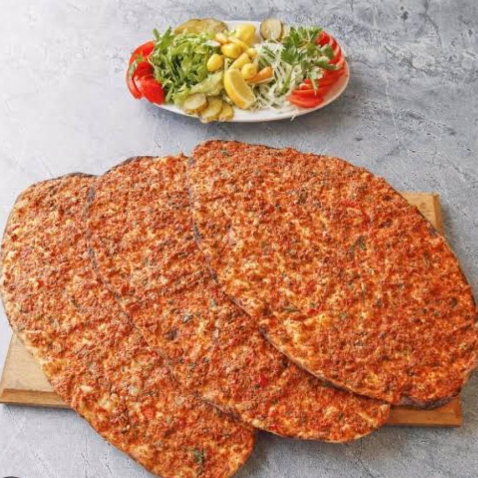 Özel Antep Lahmacun