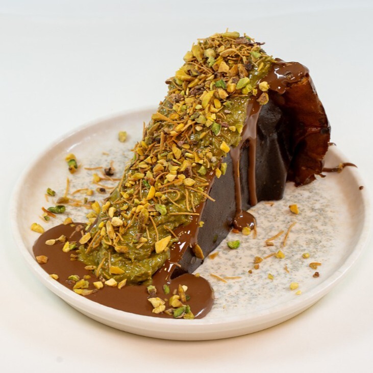 Dubai Çikolatalı Bask Cheesecake
