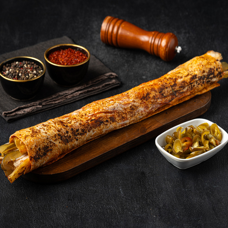 Patlıcan Ezmeli Zurna Tavuk Döner Dürüm