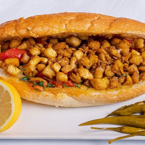 Tavuk Tantuni Ekmek Arası