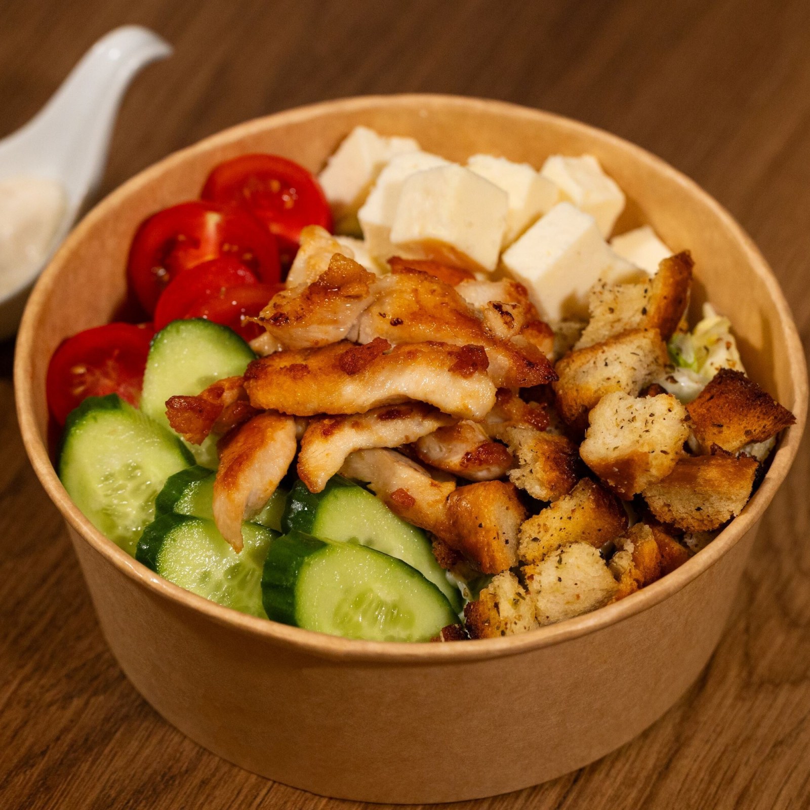 Sezar Soslu Tavuk Bowl