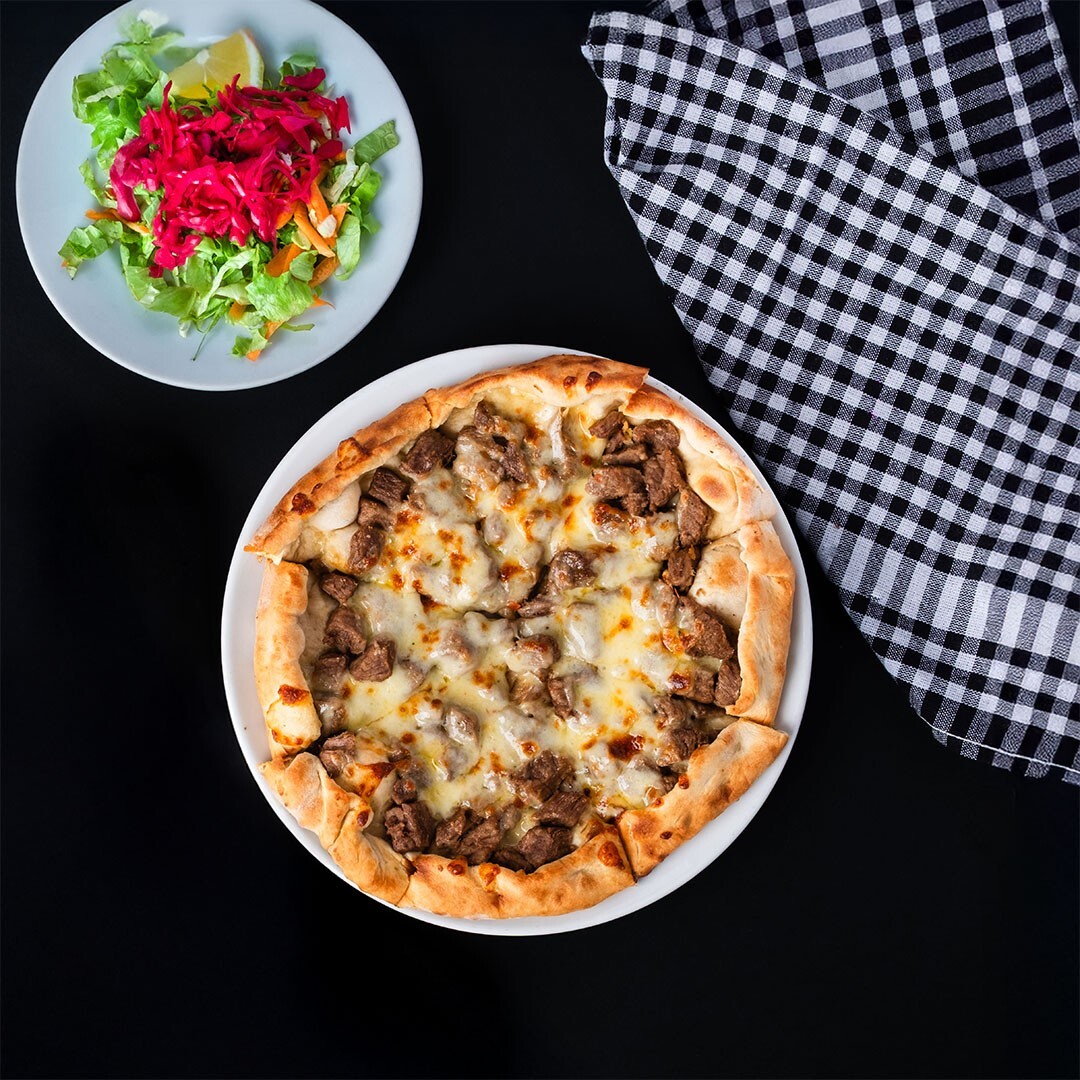 Kavurmalı Pide