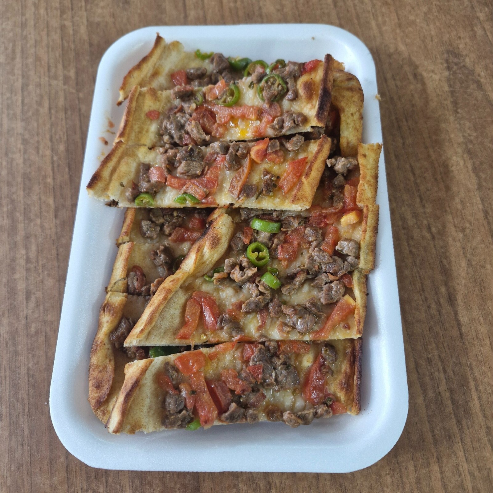 Kuşbaşılı Pide