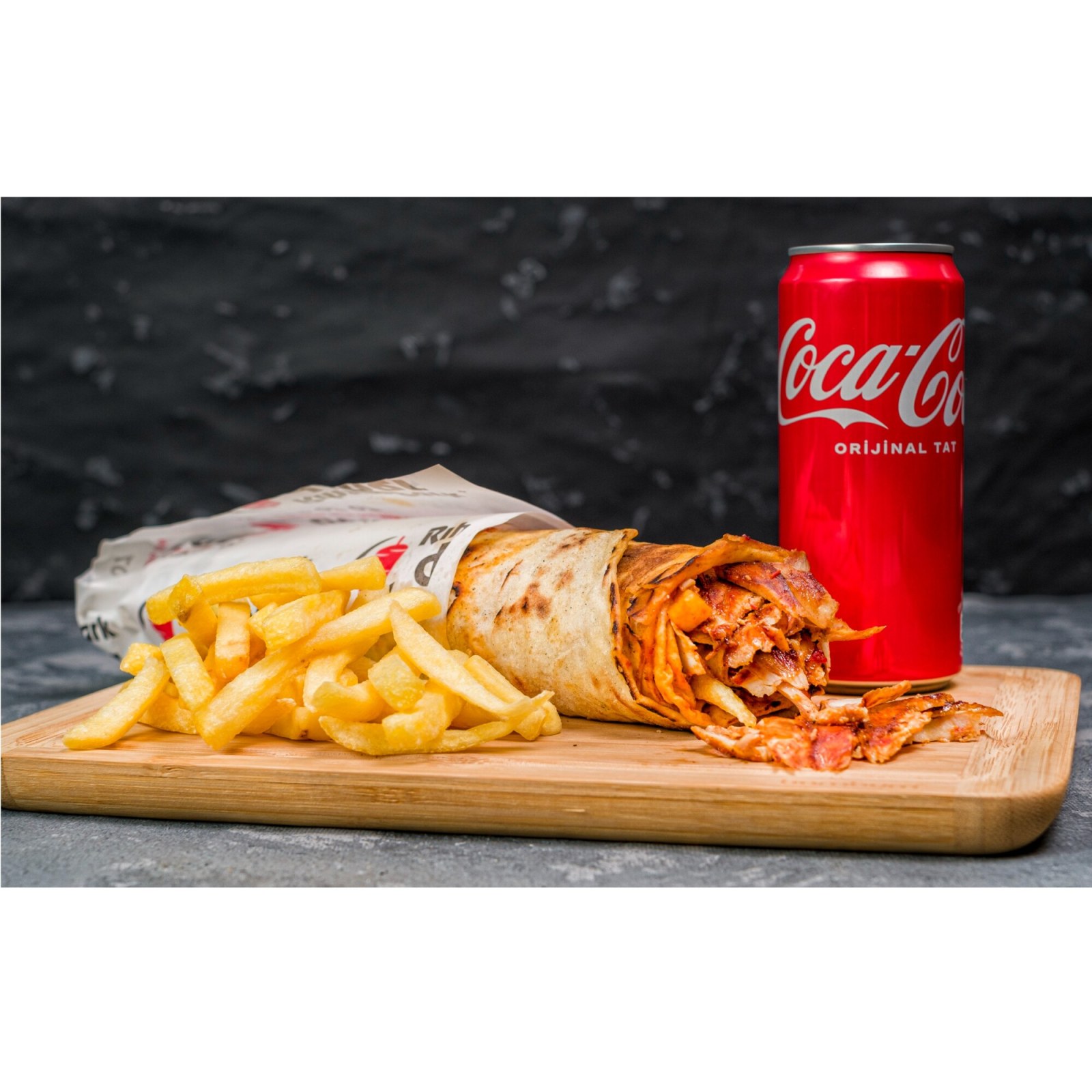 Tavuk Döner Dürüm (70 gr) Cips + İçecek Menü