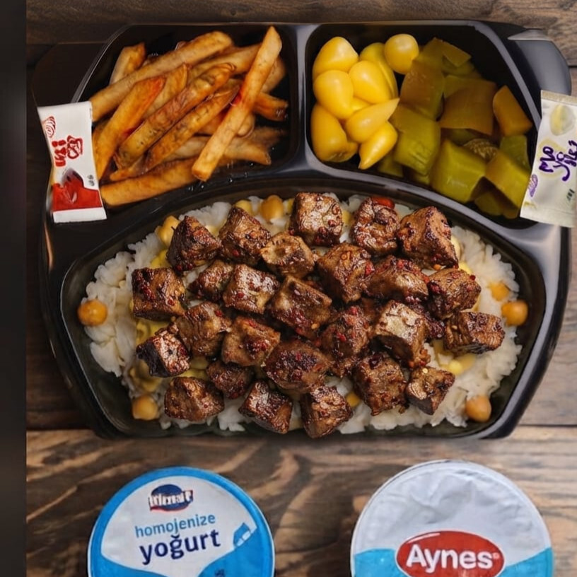 Neşeli Kampanya Arnavut Ciğerli Pilav