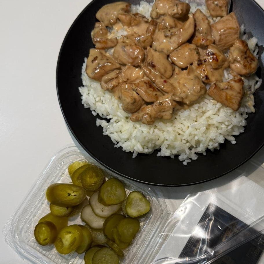 Peri Peri Soslu Tavuk Pilav