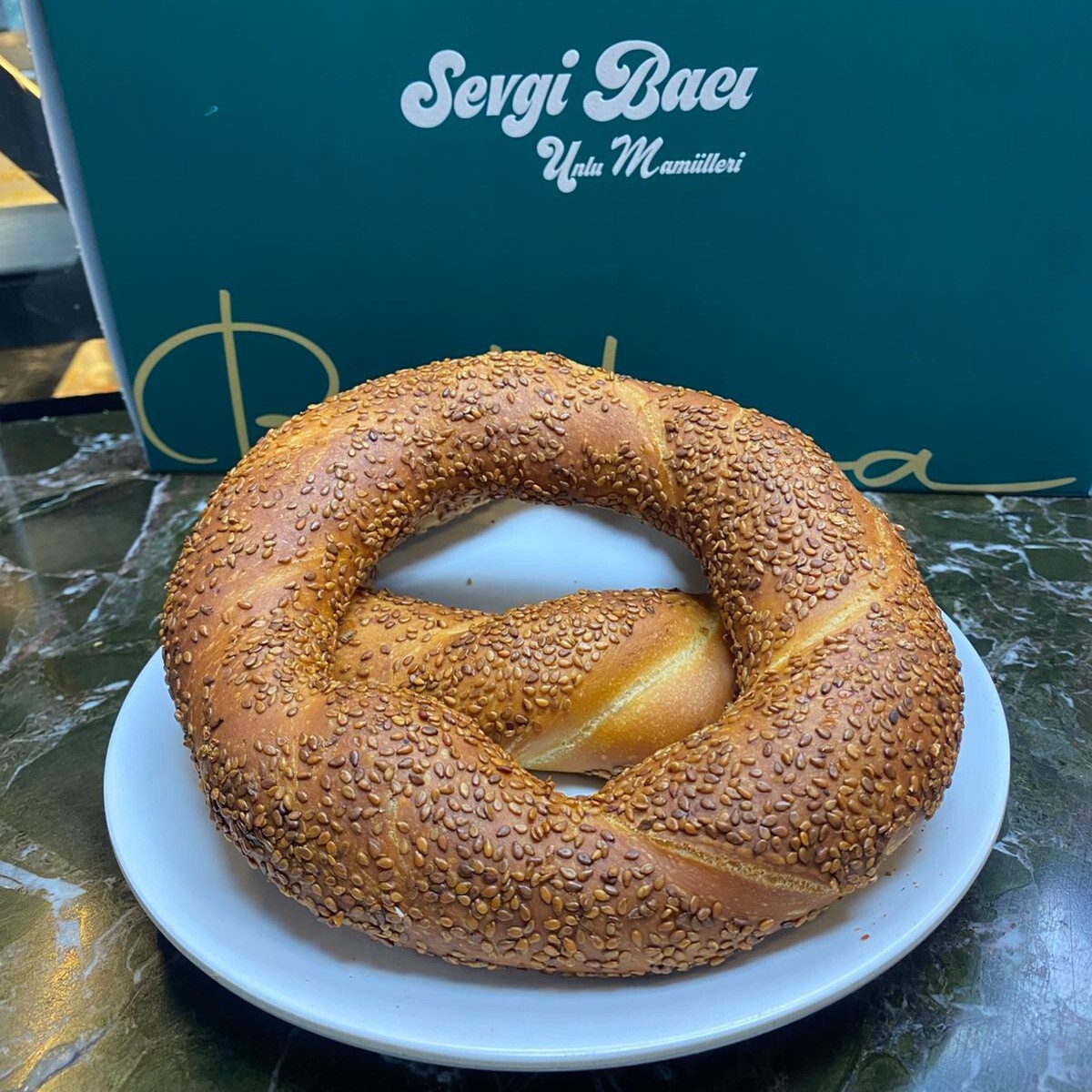 Susamlı Simit