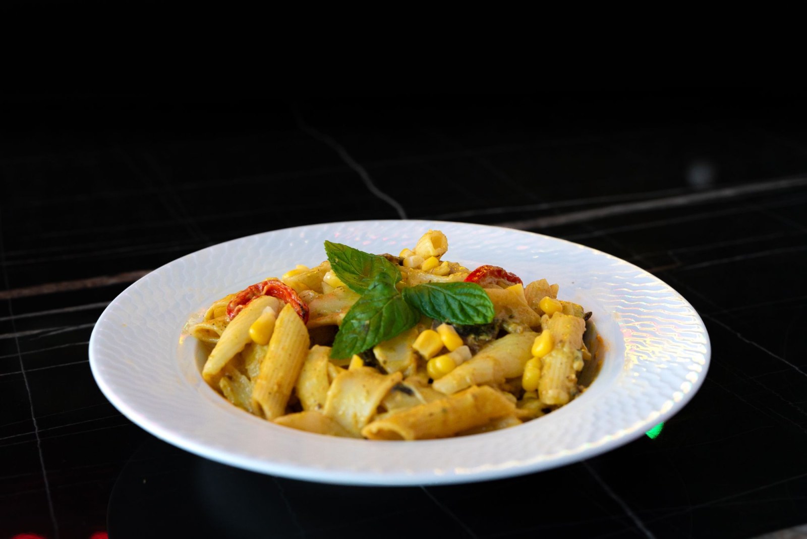 Köri Soslu Penne