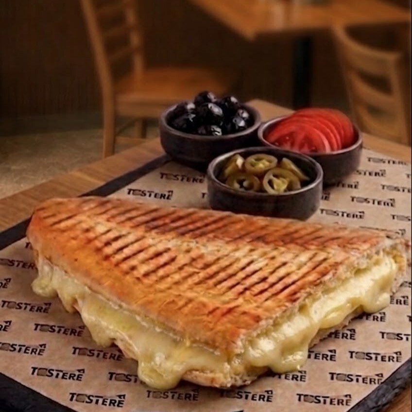 Kaşarlı Tost