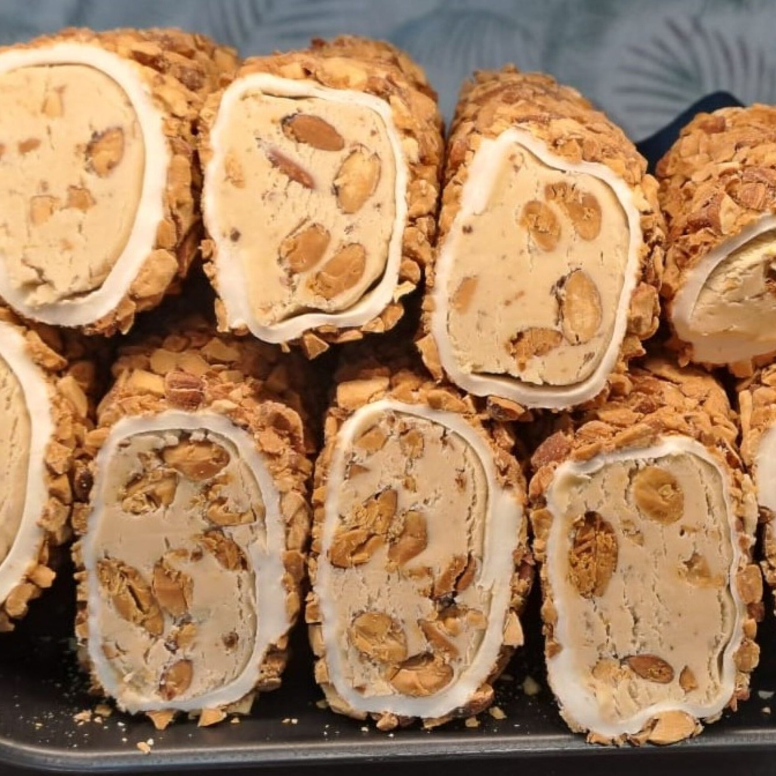 Bademli Mega Sarma Rulo Lokum (500 gr)