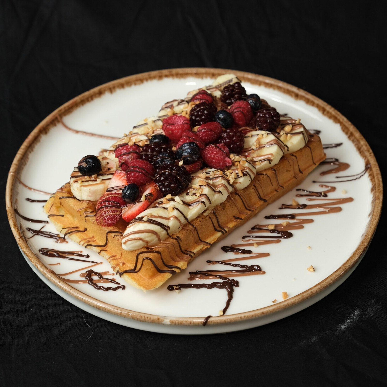 Orman Meyveli Waffle