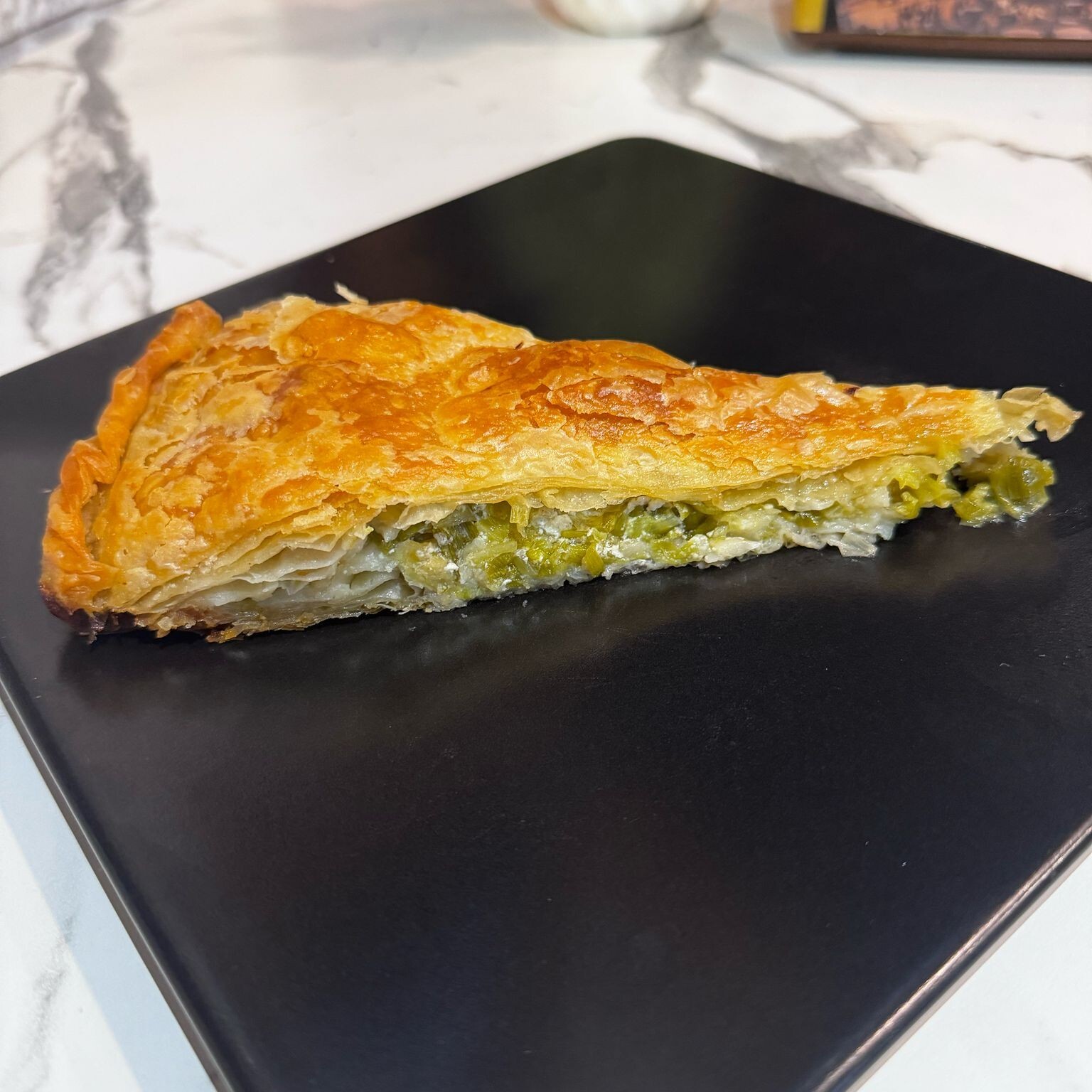 Pırasalı Arnavut Böreği (Dilim)