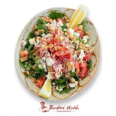 Tulum Peynirli Cevizli Roka Salata