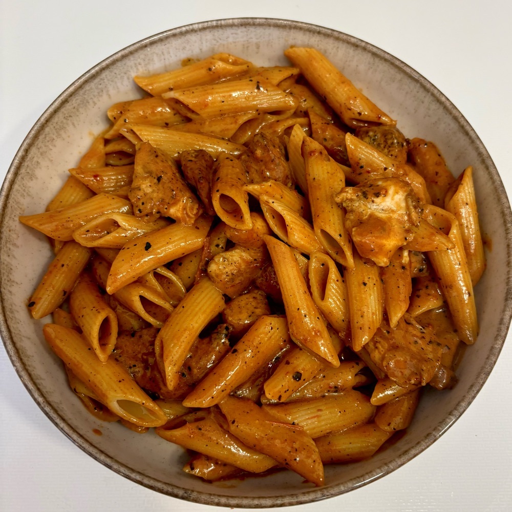 Köz Soslu Tavuklu Penne