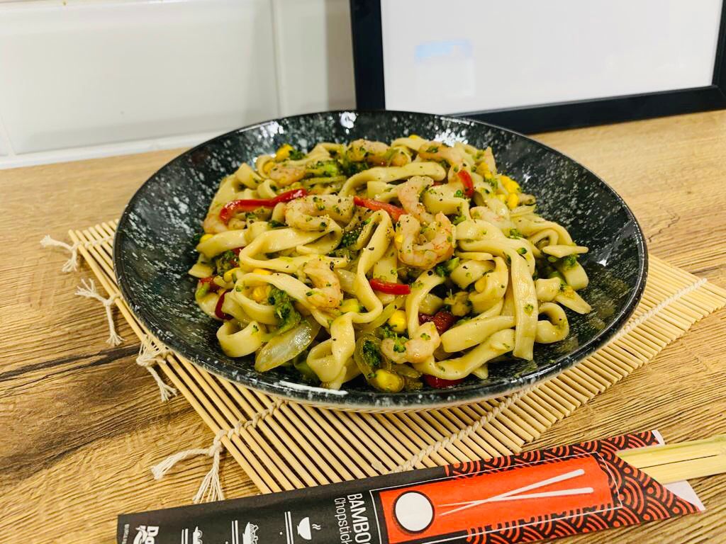 Karidesli Teppanyaki Noodle