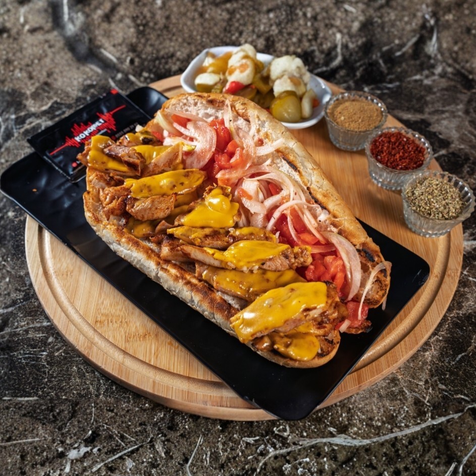 Cheddarlı Tavuk Ekmek