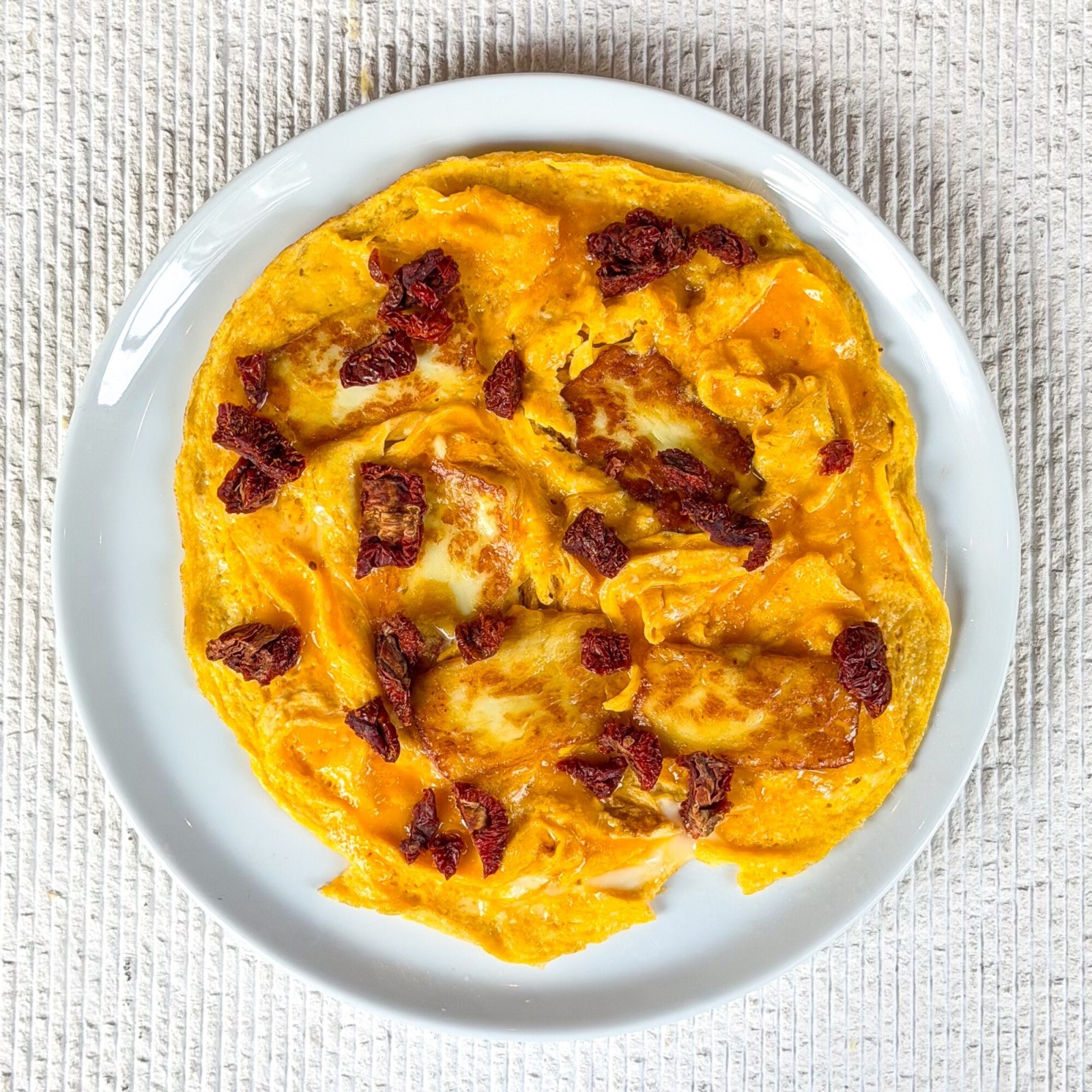 Hellim Peyniri & Kuru Domatesli Omlet