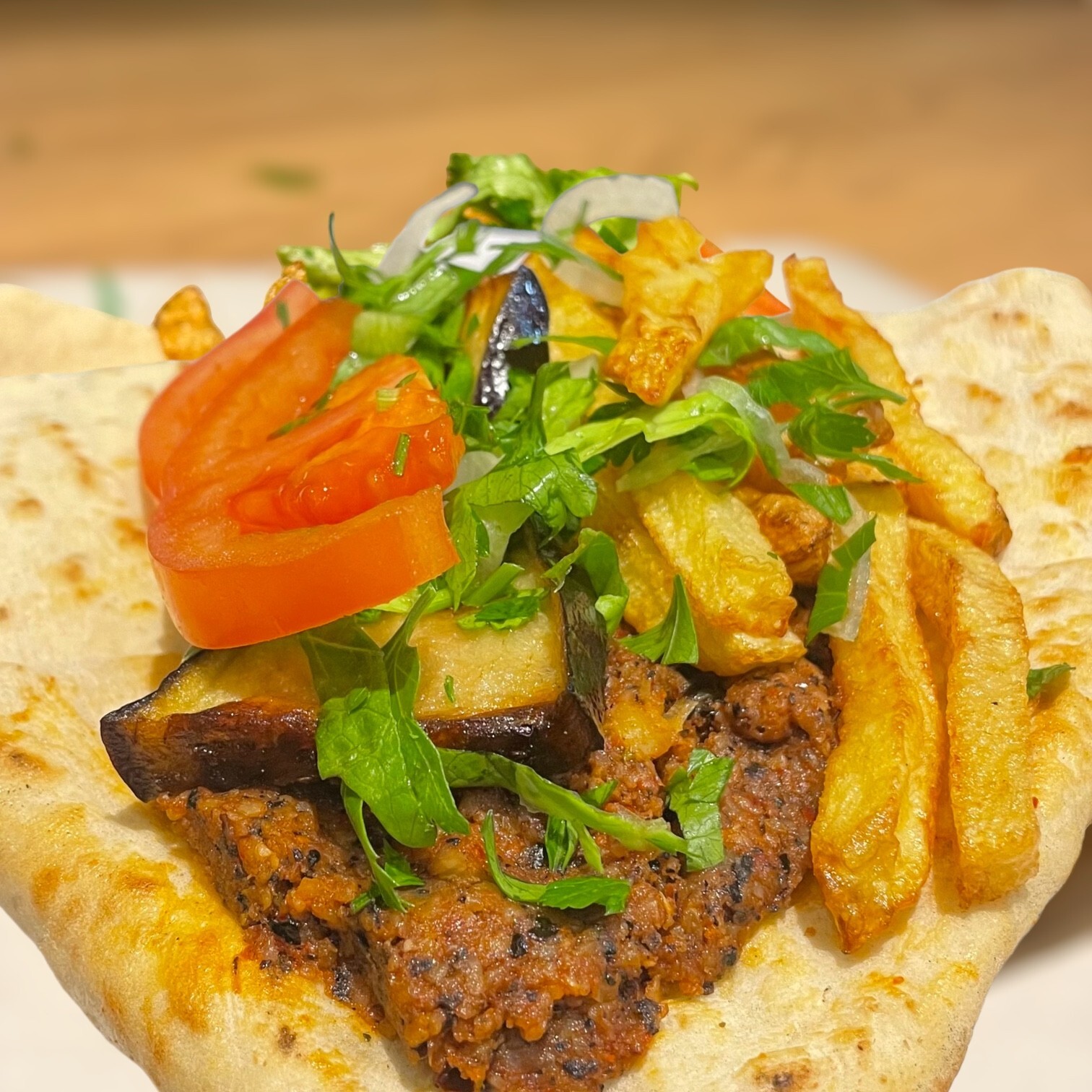 Köfte-Patates-Patlıcan Menü