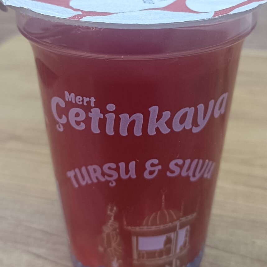 Bardak turşu suyu havuçlu