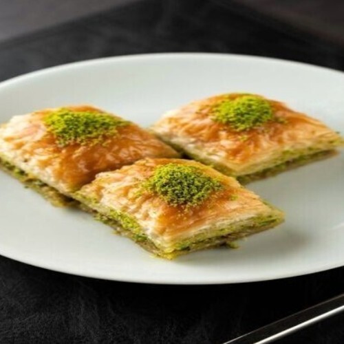 Fıstıklı Özel Kare (500 gr)