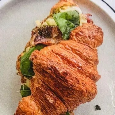 Dana Pastrami Kruviç