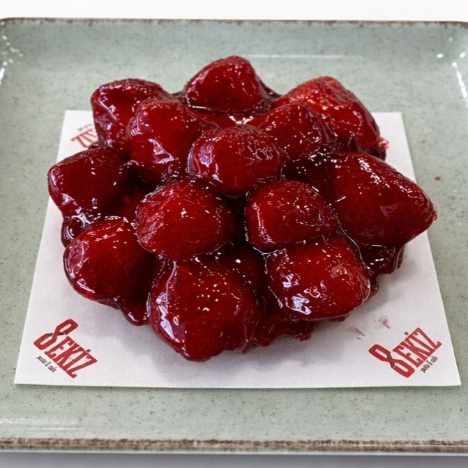 Çilekli Tart