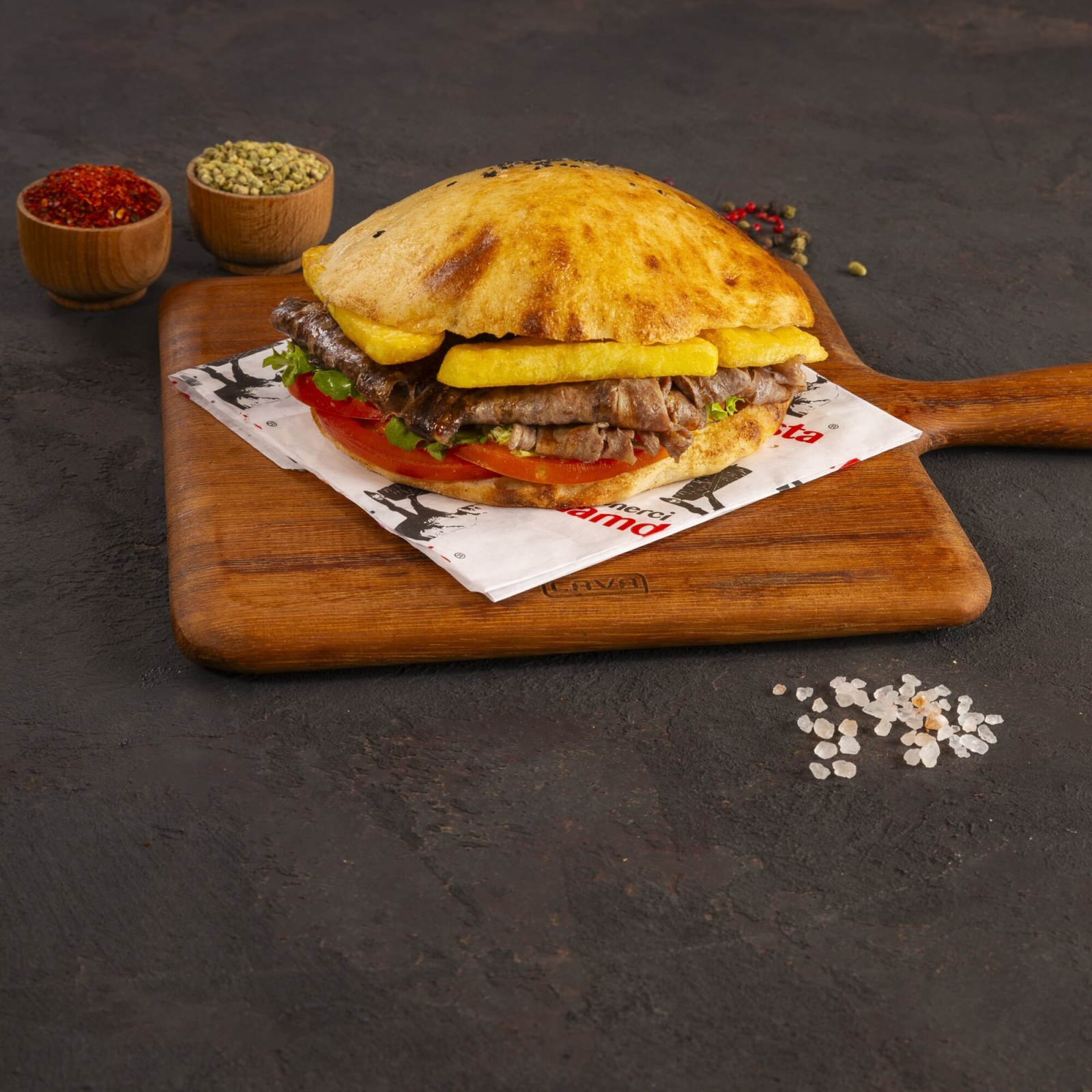 Tombik Ekmek Arası Et Döner
