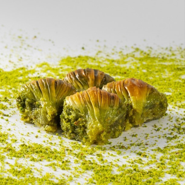 Midye Baklava (1 kg)
