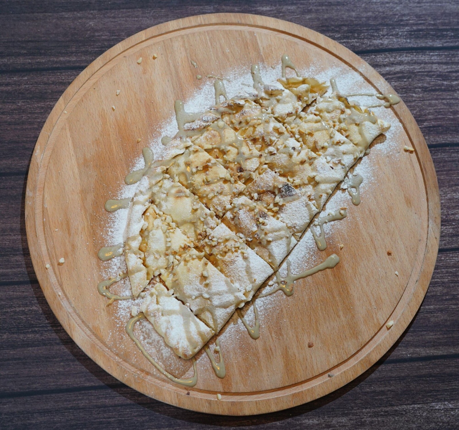 Atom Calzone Pizza