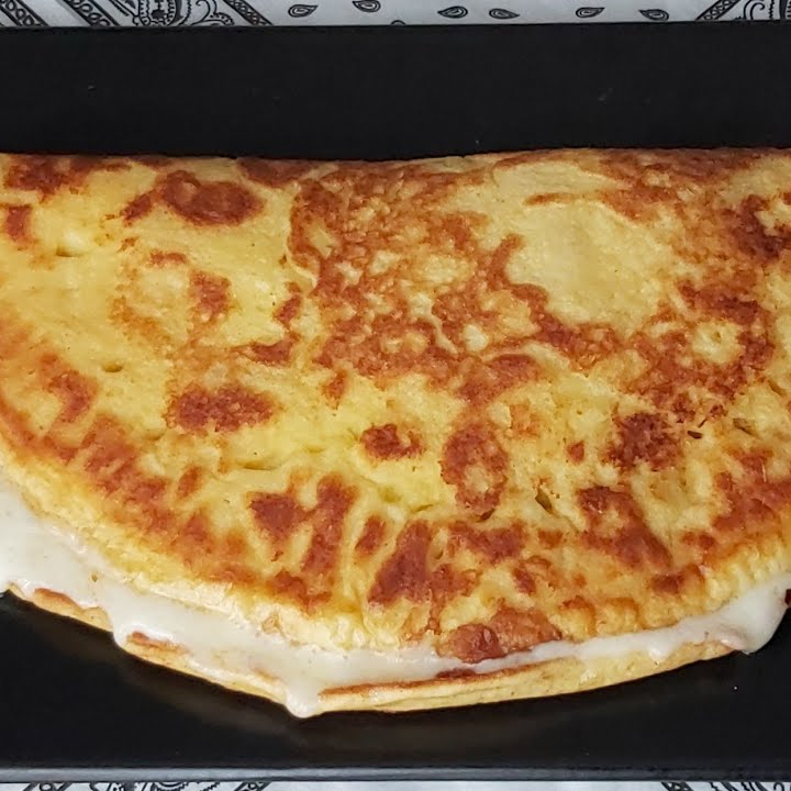 Sucuklu Kaşarlı Omlet