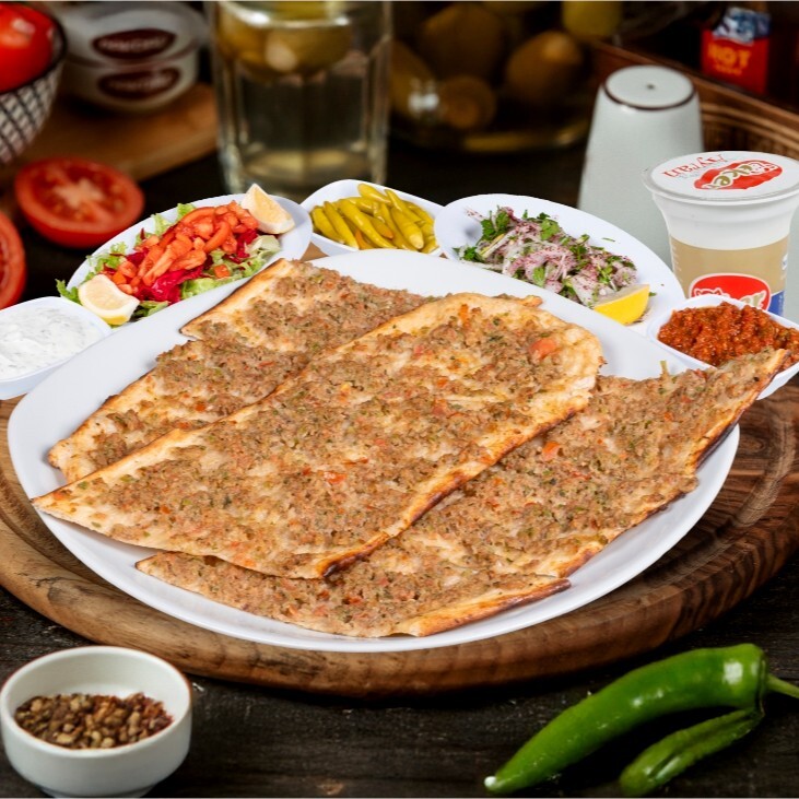 Kıymalı Pide Menü