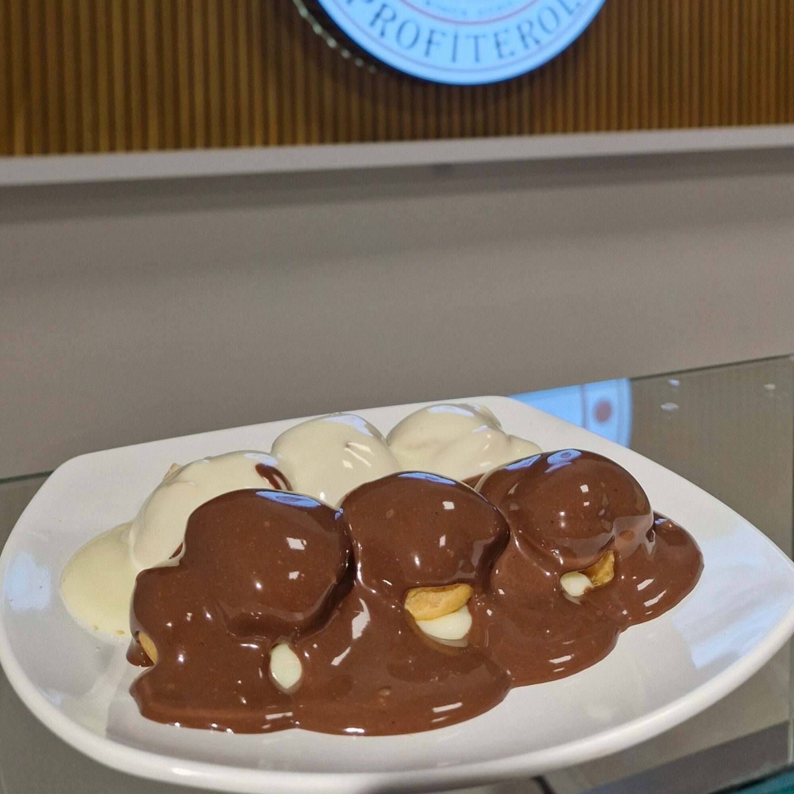 Karışık Çikolatalı Profiterol (750 Gr.)