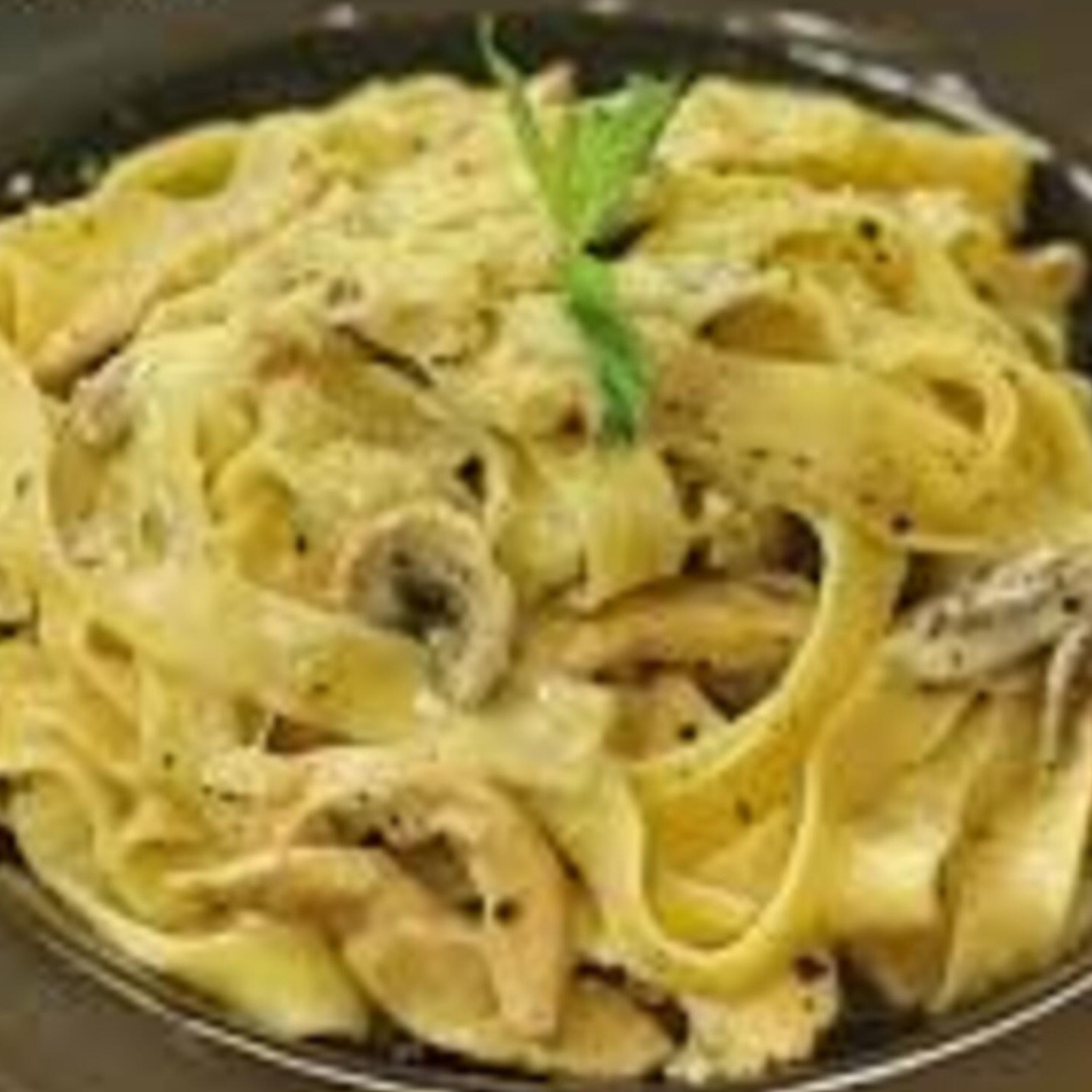 Cheddar Peynir Kremalı Yassı Spagetti Makarna