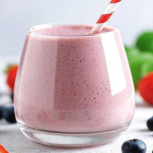 Orman Meyveli Smoothie