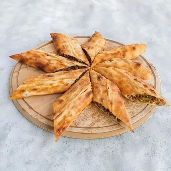 Kuru Kıymalı Pide