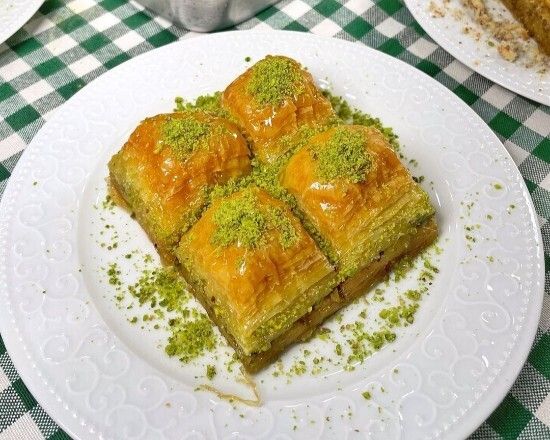 Fıstıklı Baklava (750 gr.)