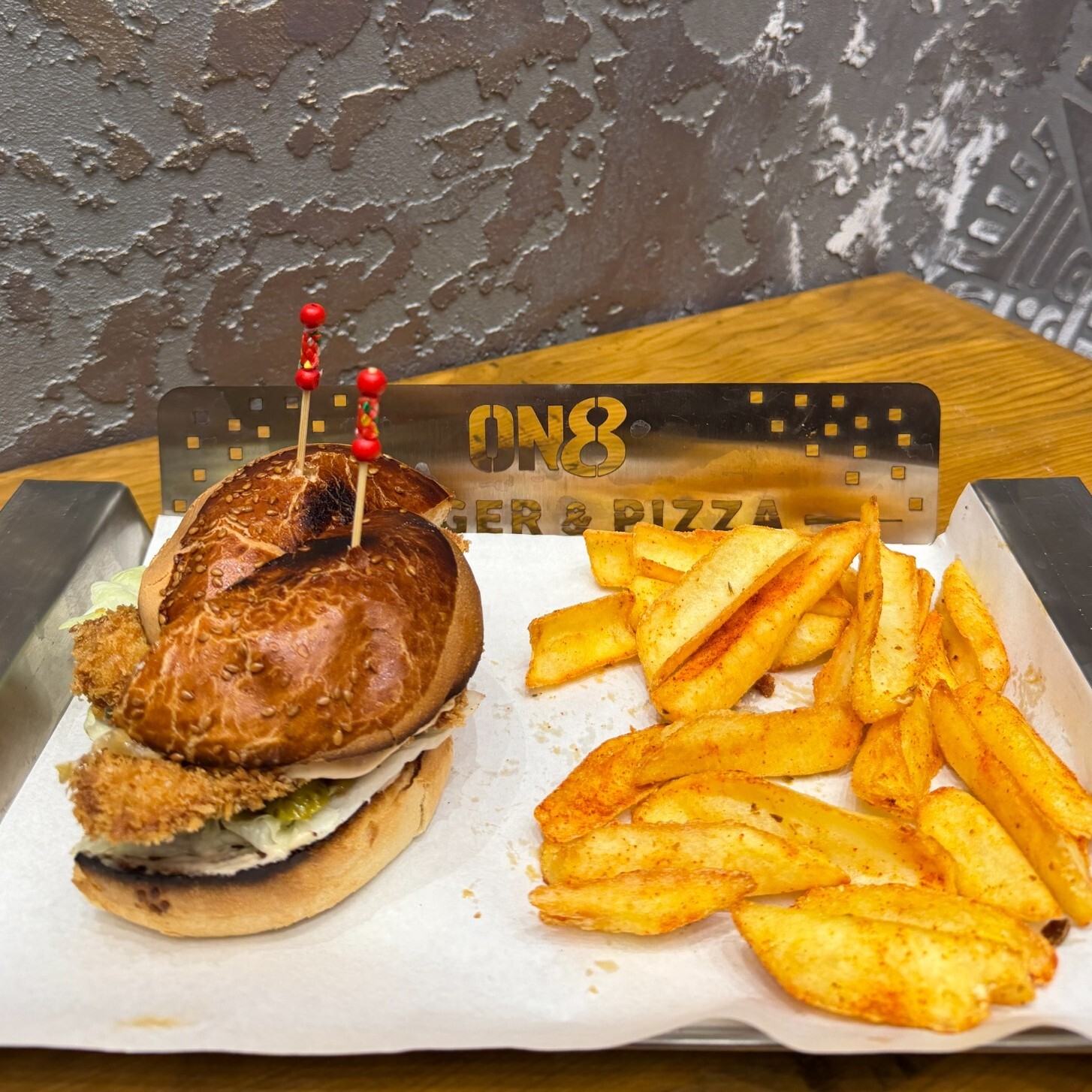 On 8 Tavuk Burger