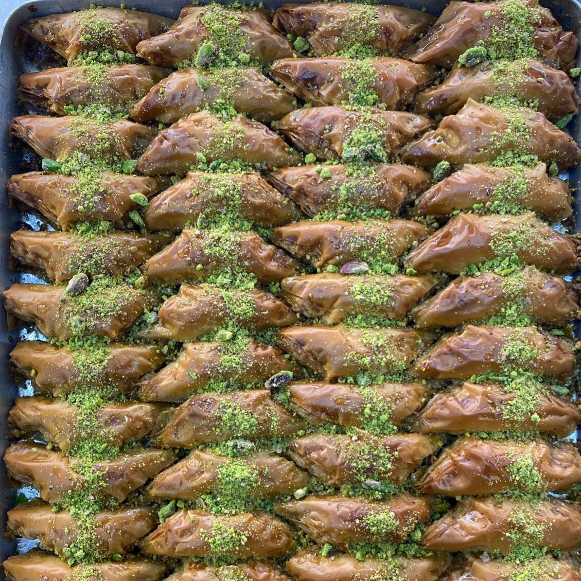 Fıstıklı Şöbiyet (1 Kg.)