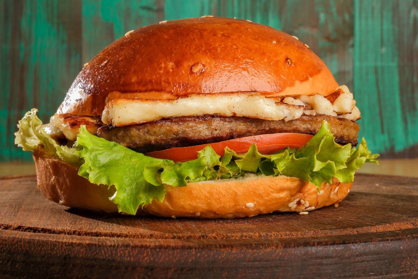 Hellim Peynirli Burger