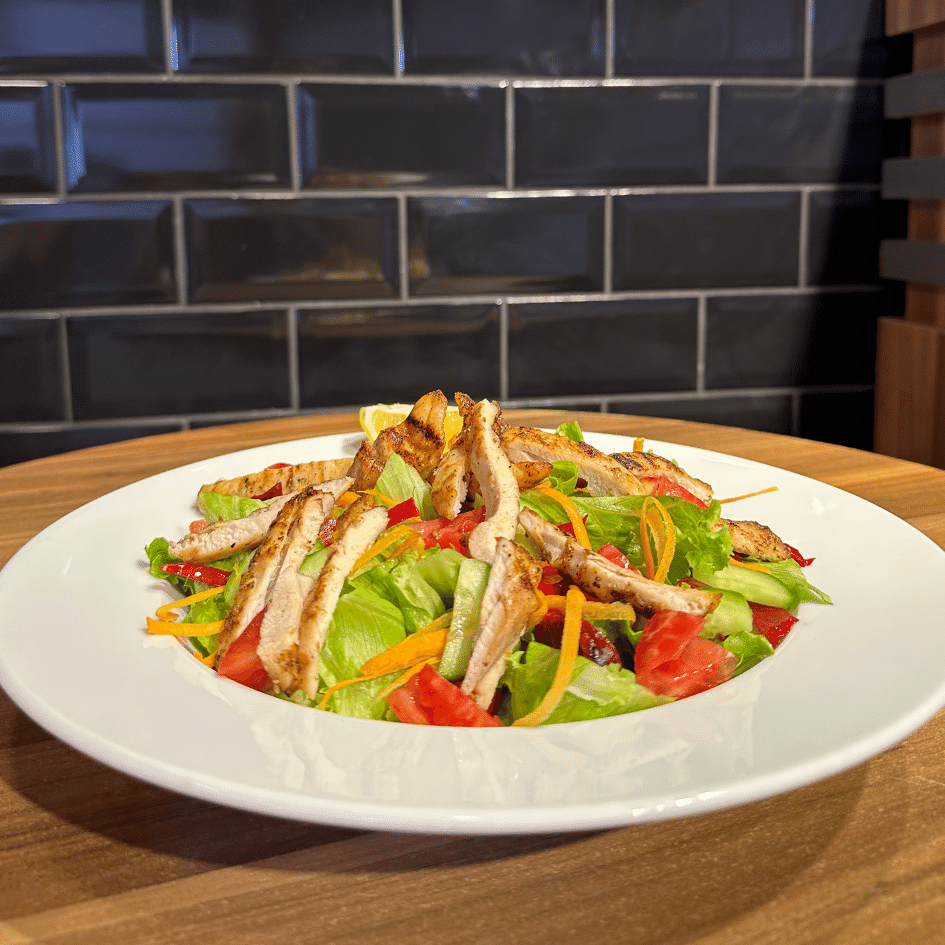 Tavuklu Salata