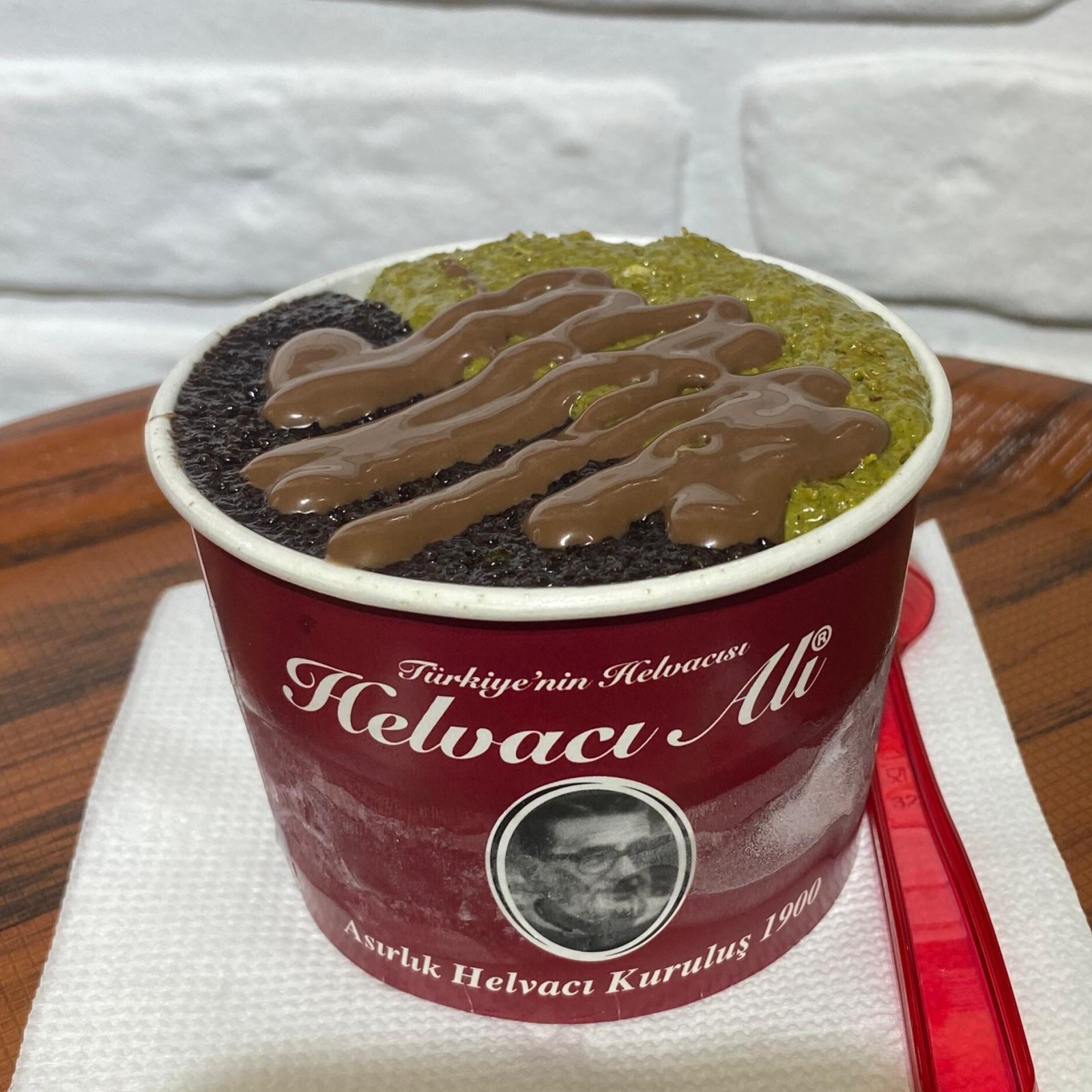 Dondurmalı Dubai Soslu Çikolatalı İrmik Helvası (260 gr.)
