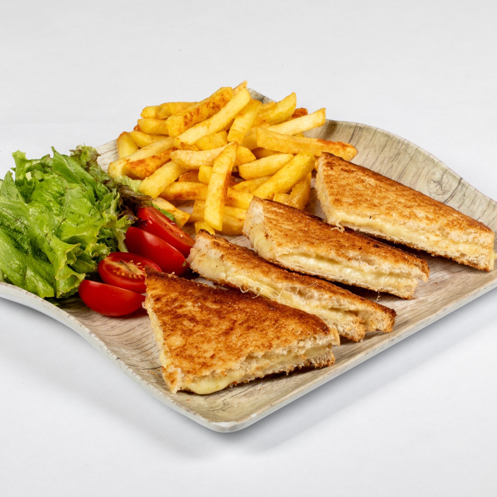 Beyaz Peynirli Domatesli Tost
