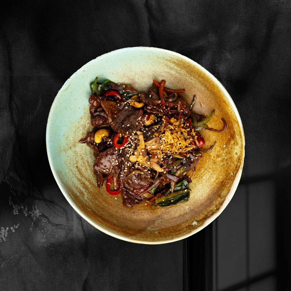 Chili Soslu Fesleğenli Dana Eti